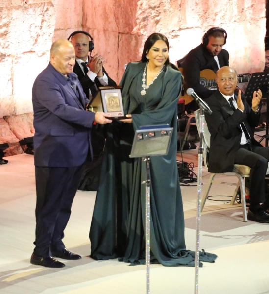 أعشقك يا الأردن..أحلام تعود إلى مهرجان جرش وتكرَّم بحفاوة كبيرة