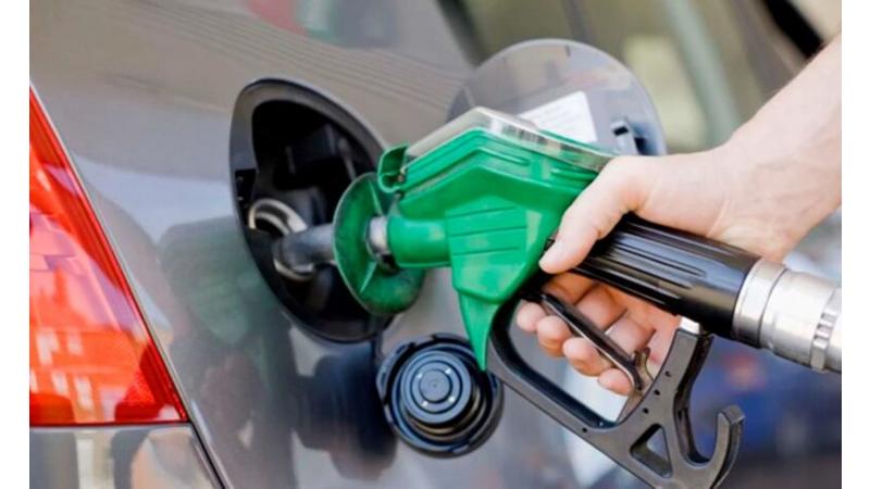 توقعات تسعيرة المحروقات للشهر المقبل... انخفاض البنزين وارتفاع الديزل