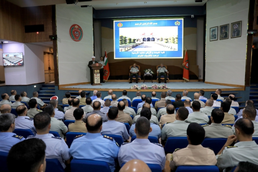 افتتاح دورة القيادة والأركان 66 المشتركة 30