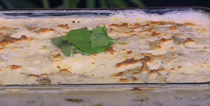 طريقة عمل البطاطس بالبشاميل.. أكلة لذيذة ومناسبة للعزومات