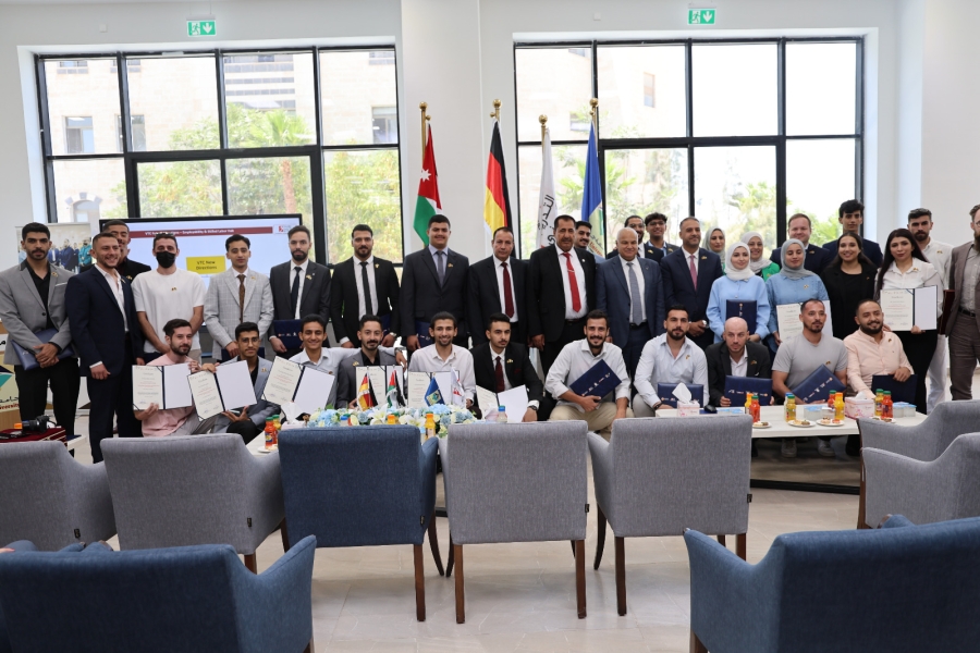 تخريج الفوج الأول من المستفيدين من البرنامج التحضيري ضمن مشروع الشراكات من أجل التنمية الموجهة نحو التدريب المهني وهجرة العمالة
