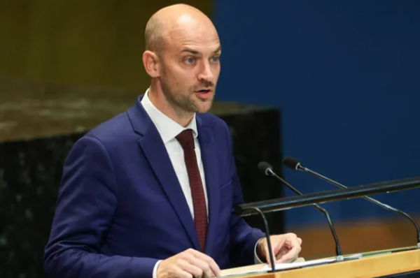 وزير خارجية فرنسا: فلسطين ليست حماس ولن تكون كذلك