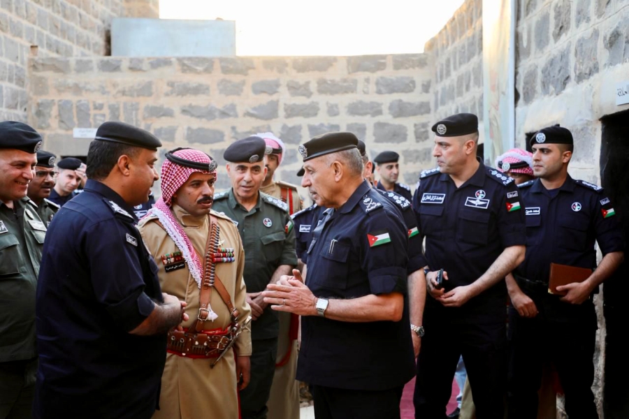 مدير الأمن العام يفتتح سرية الهجّانة الرابعة في مغفر أم القطين التاريخي
