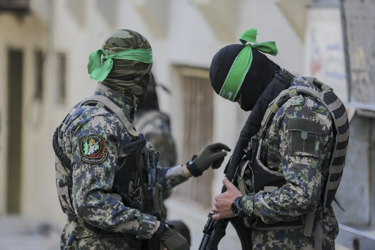 جيروزاليم بوست: حماس تربط المفاوضات بتحسن الوضع الإنساني