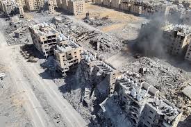 الشاعران العراقي النطاح والسعودي الشادي يحلقان في فضاءات القصيدة النبطية بـجرش 39