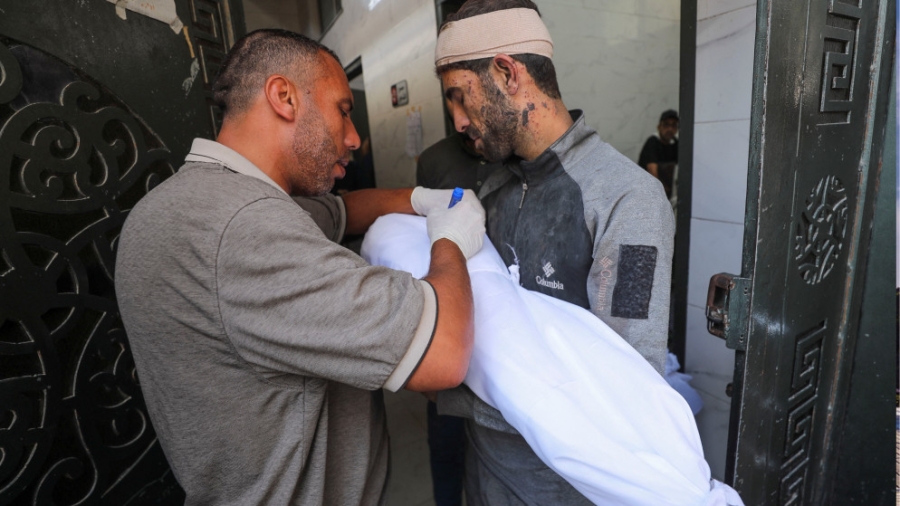 22 شهيدا برصاص وقصف الاحتلال الإسرائيلي على غزة منذ فجر السبت