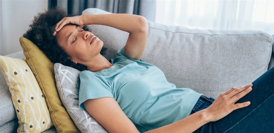 نقص الحديد عند النساء: أعراض صامتة قد تتحوّل إلى خطر حقيقي!