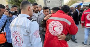 الصليب الأحمر: نشعر بالفزع لمقتل موظف وإصابة اثنين من الهلال الأحمر الفلسطيني
