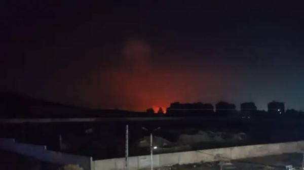 قسد تشن هجومًا صاروخيًا على قرى قريبة من خطوط انتشار الجيش السوري