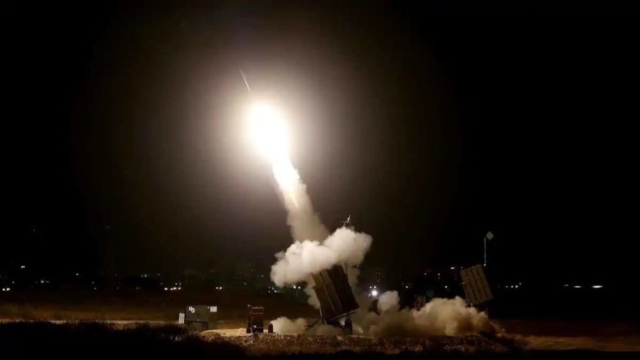 الاحتلال يعلن اعتراض صاروخ أطلق من غزة
