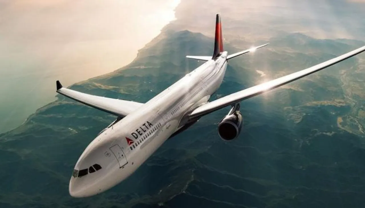 شركة طيران أمريكية تغامر بثقة بالمستهلكين.. تسعير التذاكر بالذكاء الاصطناعي