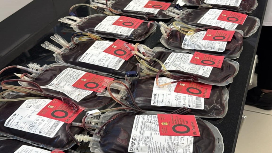 صحة غزة: إدخال شاحنات تحمل وحدات دم ومستهلكات طبية لمستشفيات قطاع غزة اليوم