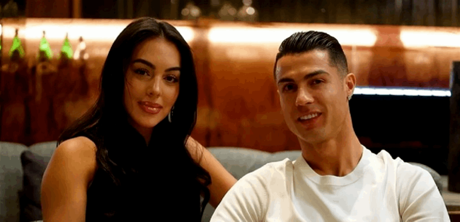 جورجينا تشعل مواقع التواصل.. هل تزوجت أخيرا من رونالدو؟