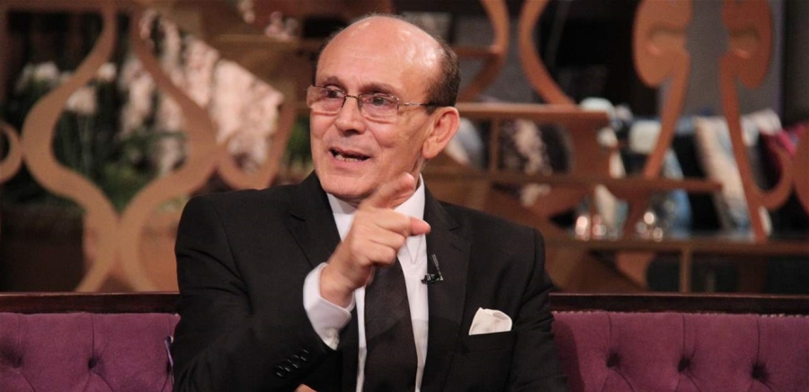 بعد تعرّضه لوعكة صحية مُفاجئة ونقله إلى المستشفى.. هذا وضع الفنان محمد صبحي