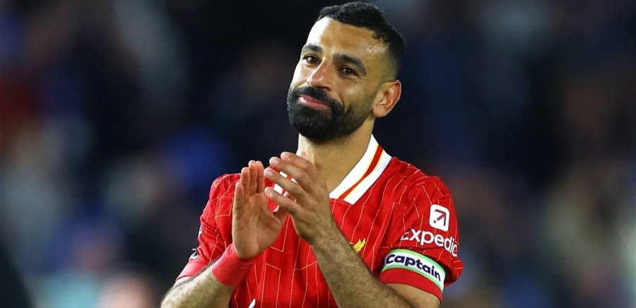 بتصميم خاص يحمل اسمه وعلم مصر... محمد صلاح يستعرض حذاءه الجديد (صورة)