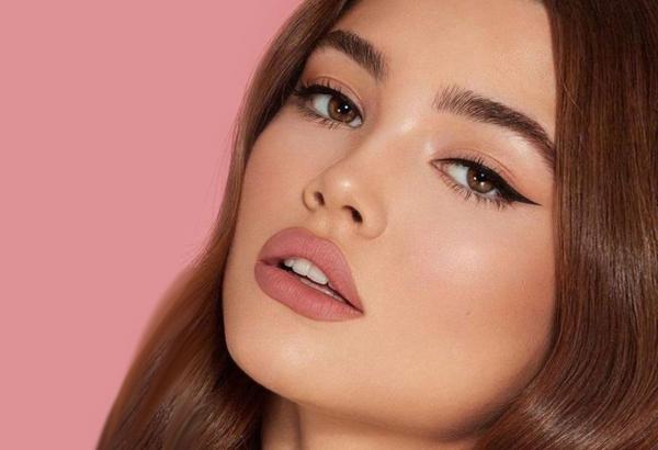 نصائح لمكياج احترافي وسريع في 4 خطوات