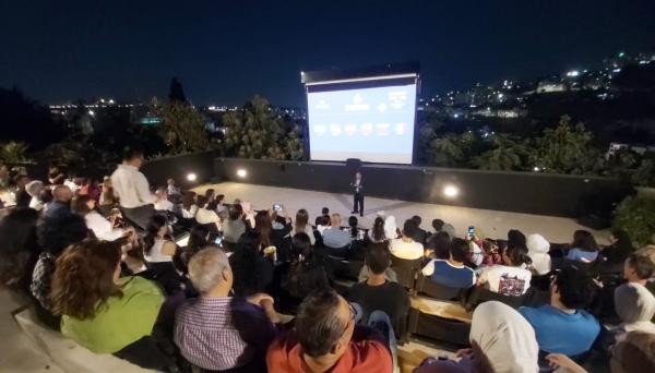 عرض الفيلم المكسيكيLa Carga خلال أسبوع الفيلم الأيبيرية الأمريكية