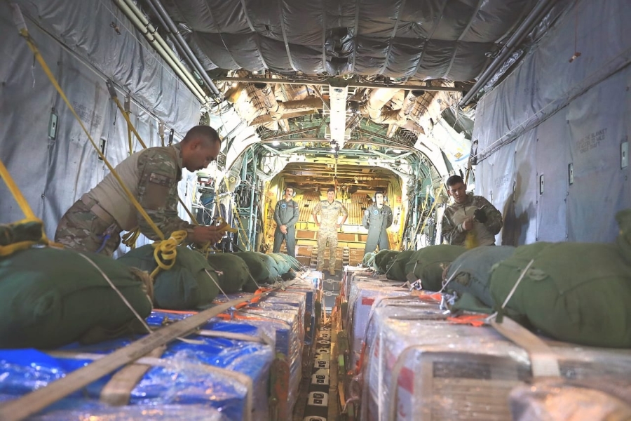 بالصور...بمشاركة دول شقيقة وصديقة.. القوات المسلحة تنفذ الإنزال 314 على غزة