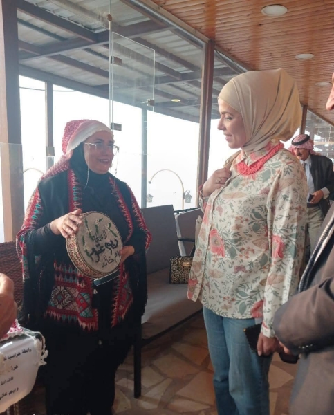 افتتاح ملتقى الفن التشكيلي الثالث في السلط