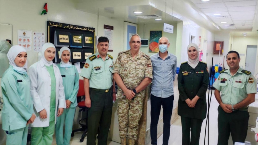 نجاح ملحوظ لثاني عملية زراعة نخاع عظمي ذاتي لمريض تصلب لويحي في مركز الأورام العسكري