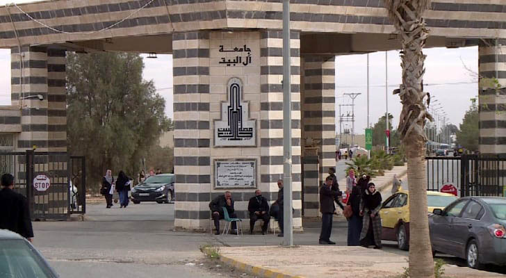 بالأسماء...جامعات تحول الدراسة عن بعد بسبب الظروف الجوية