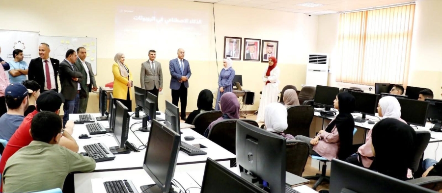 افتتاح فعاليات هاكاثون الطفيلة للريادة التقنية