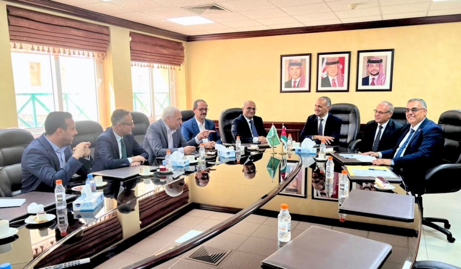 نقيب الصحفيين يلتقي رئيس ديوان المحاسبة