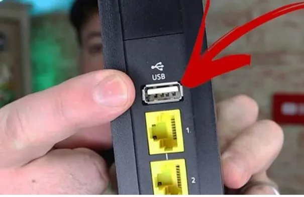 4 استخدامات مفيدة لمنفذ USB في جهاز الراوتر المنزلي
