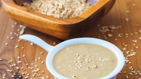 بمكونات بسيطة في دقائق.. طريقة عمل الطحينية الخام في المنزل