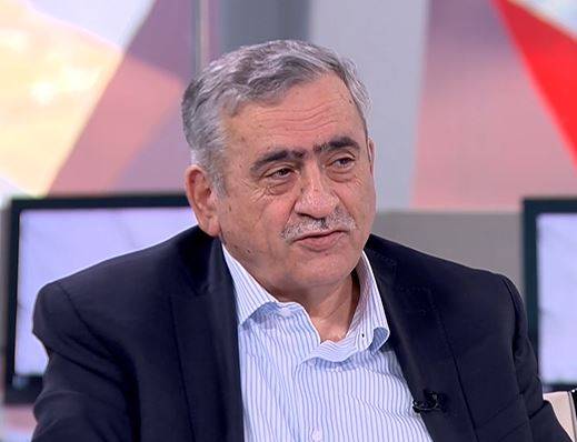 صدور الإرادة الملكيّة بالتجديد لرئيس الجامعة الأردنيّة نذير عبيدات