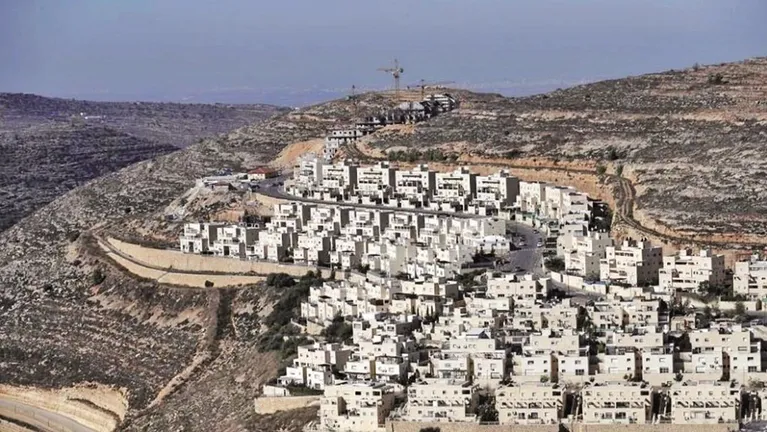 إسرائيل تطرح عطاءات لبناء نحو 4 آلاف وحدة استيطانية في القدس وسلفيت