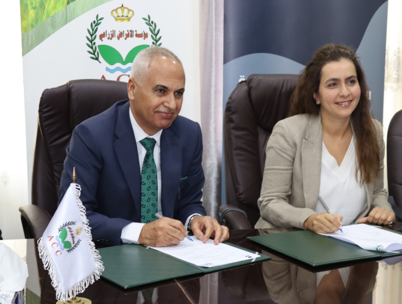 توقيع مذكرة تفاهم بين الإقراض الزراعي ومؤسسة نهر الأردن