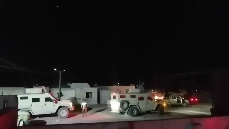 لتمشيط المنطقة من فلول داعش.. قوات قسد تحاصر بلدتين في دير الزور