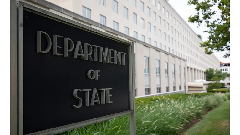 واشنطن توقف تأشيرات الغزيين مؤقتاً