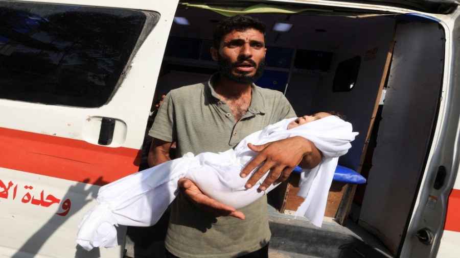 8 شهداء بقصف الاحتلال مخيم البريج وخان يونس