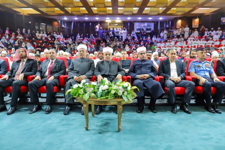 وزير الأوقاف يرعى حفل تخريج طلبة المراكز الصيفية لتحفيظ القرآن