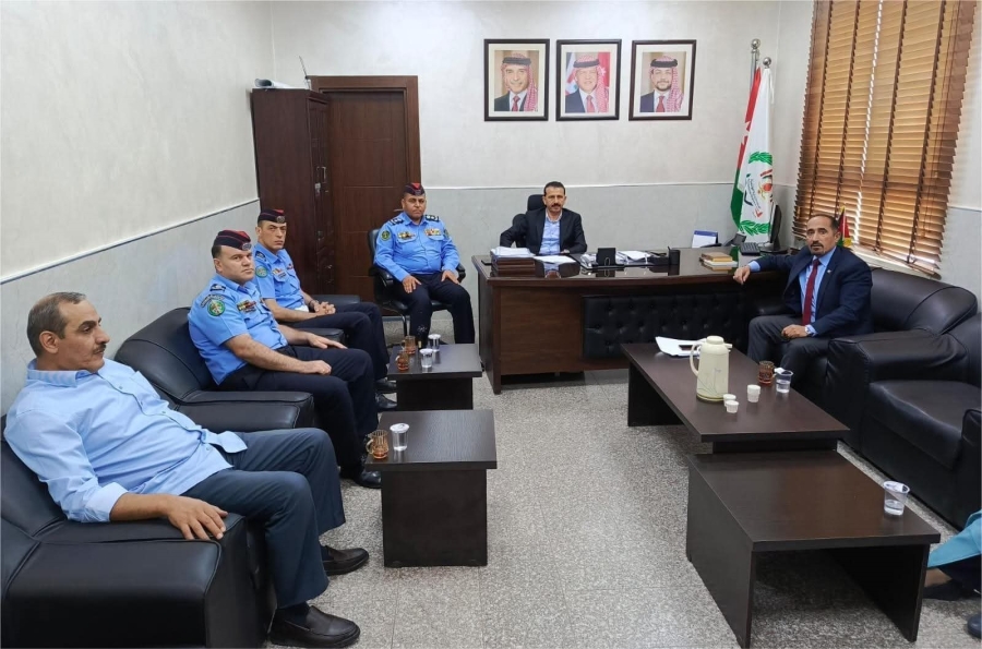 لقاء يبحث الواقع المروري في عجلون