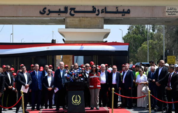 رئيس الوزراء الفلسطيني: إسرائيل تُجوّع الفلسطينيين لتهجيرهم