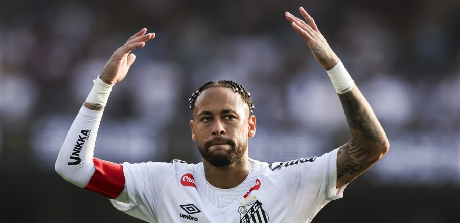 بعد الخسارة الثقيلة وبكاء نيمار.. هذا ما حلّ بمدرّب سانتوس!