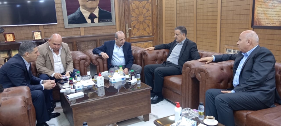 المصري يفتتح مشروع عين ماحص البيئي ويتفقد سير العمل في بلديتي السلط والعارضة