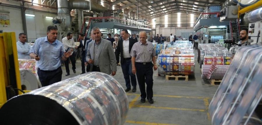 وزير الطاقة يفتتح أول محطة للتسخين الصناعي بالطاقة الشمسية في الأردن