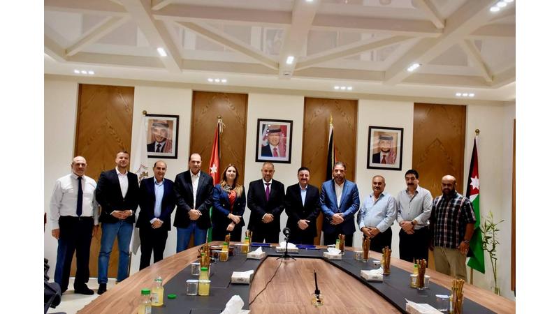 اتفاقية تعاون بين صناعة إربد ومجلس الأعمال الأردني الأميركي