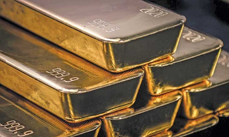 الذهب عند أدنى مستوى في نحو 3 أسابيع بفعل قوة الدولار