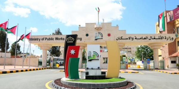 نقل أمين عام الأشغال جمال قطيشات لتولي الشؤون الفنية في الوزارة