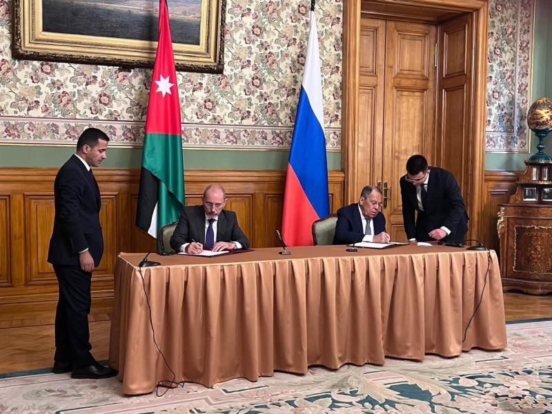 بالصور...وزير الخارجية يوقع اتفاقية مع موسكو لإلغاء تأشيرات الدخول بين الأردن وروسيا