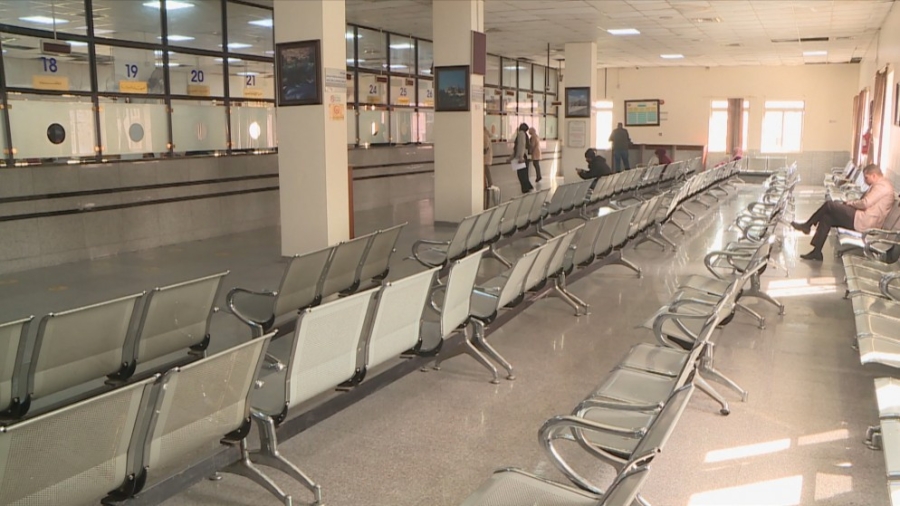 رئيس الوزراء يدعو لتفعيل دور المتسوق الخفي