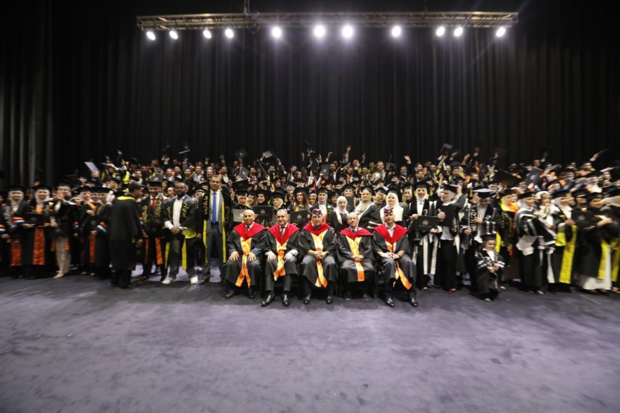 مدير الأمن العام يرعى حفل تخريج الفوج الثالث عشر من طلبة أكاديمية الأمير الحسين بن عبد الله الثاني للحماية المدنية