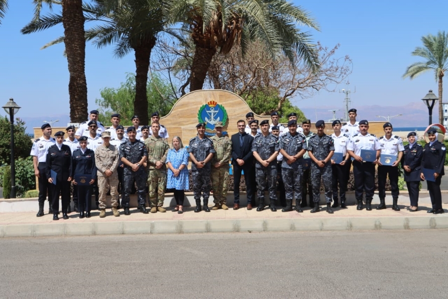 مركز التدريب البحري يختتم دورة اللغة الإنجليزية