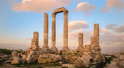 الأرصاد: طقس صيفي عادي مع ضباب صباحي وانخفاض الرؤية في بعض المناطق