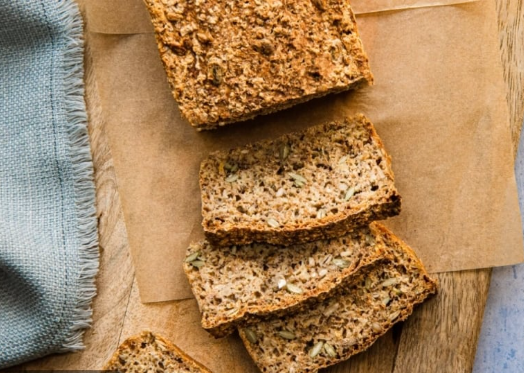 خبز الشوفان للرجيم وصفة واحدة تكفيكِ لأسبوع كامل